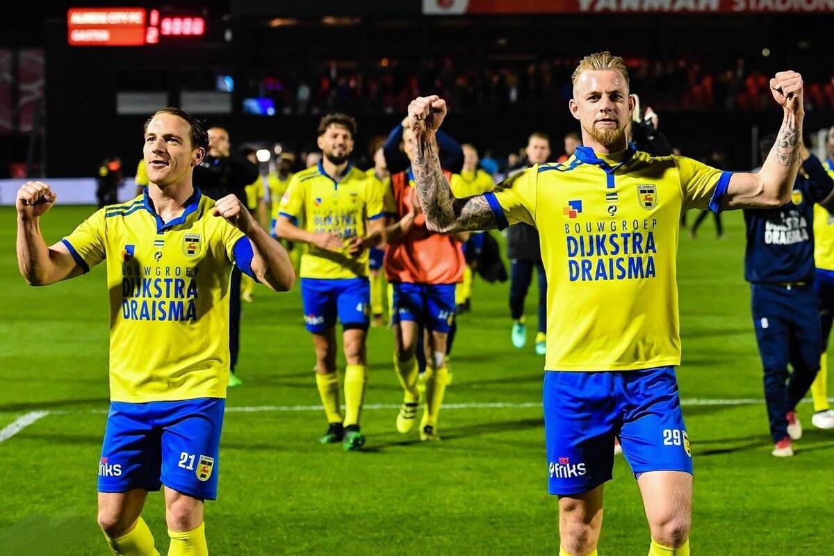 他在加入青 他在加入青