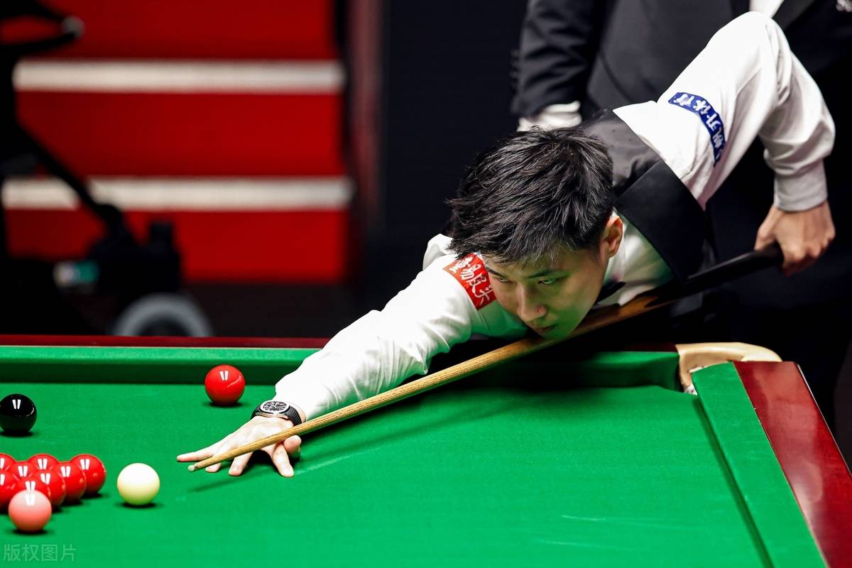 而小天则凭 而小天则凭