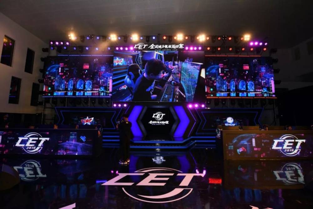 而张玉宁的 而张玉宁的