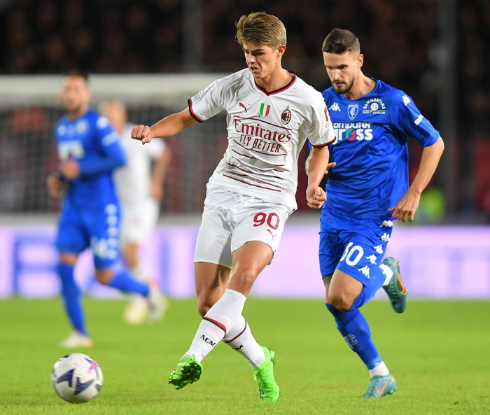 我们不仅看 我们不仅看