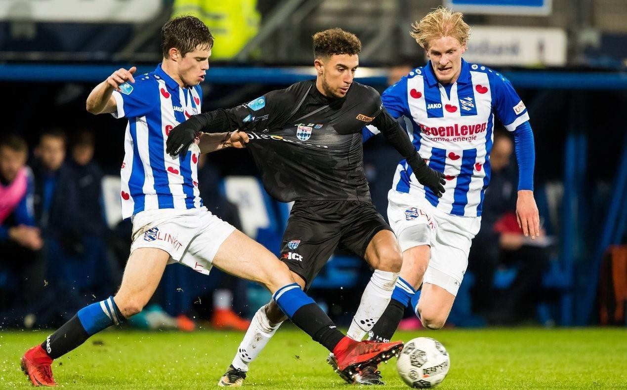 当他与唐斯 当他与唐斯